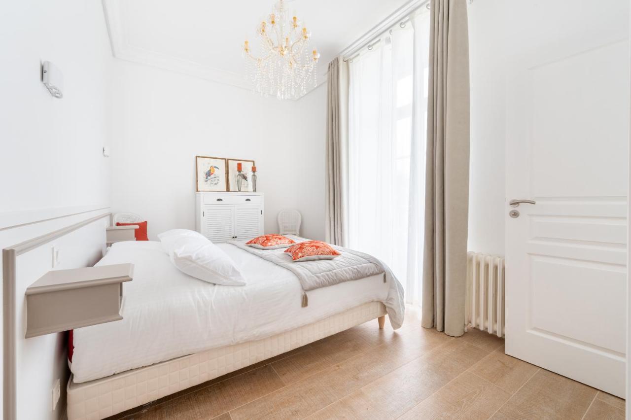 לינה וארוחת בוקר Tinténiac Domaine Les Jardins Darsene מראה חיצוני תמונה
